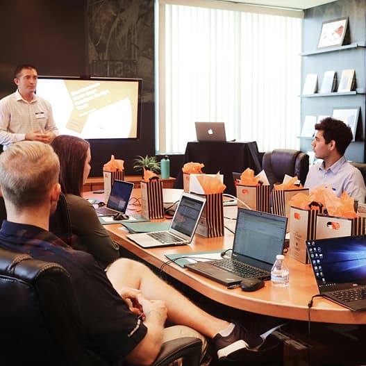 How to Make B2B Software and IT Service Help Desk Migration Easy