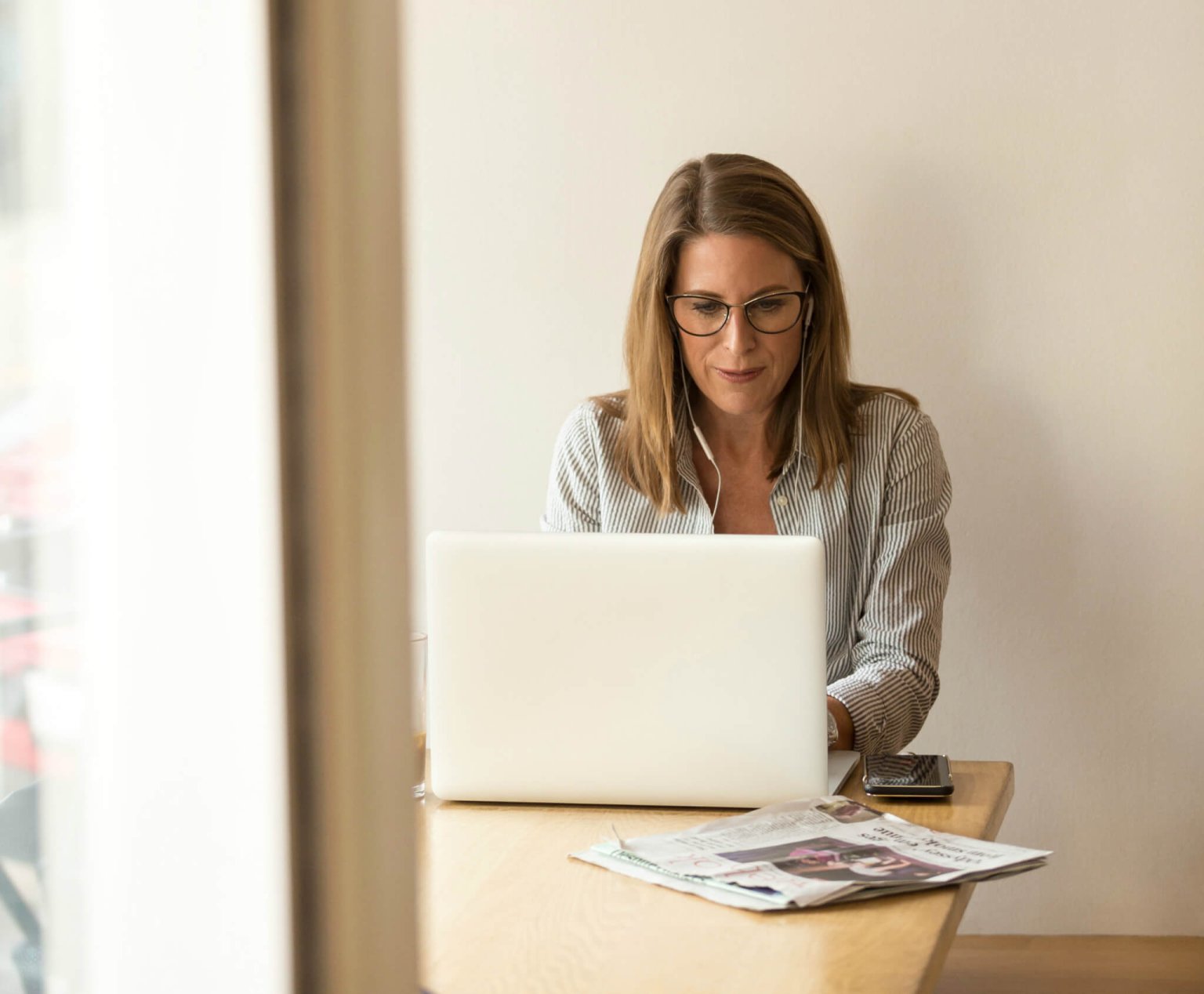 Compare Zoho Desk vs Freshdesk in 2019