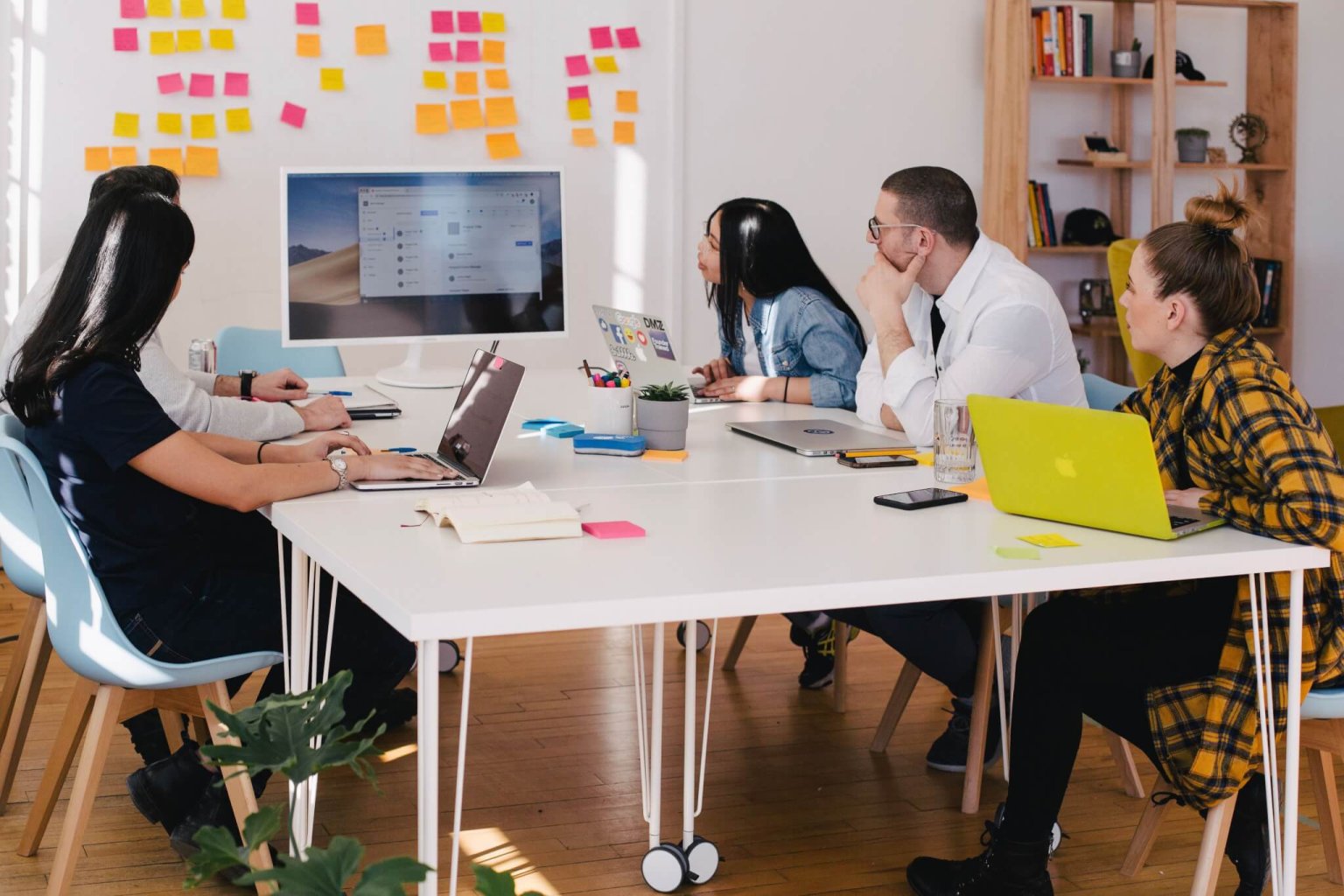 A Comparison of Twilio Flex vs Zendesk | Help Desk Migration Blog
