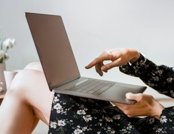 Kustomer vs Intercom: Which Help Desk Is Better | Help Desk Migration Blog
