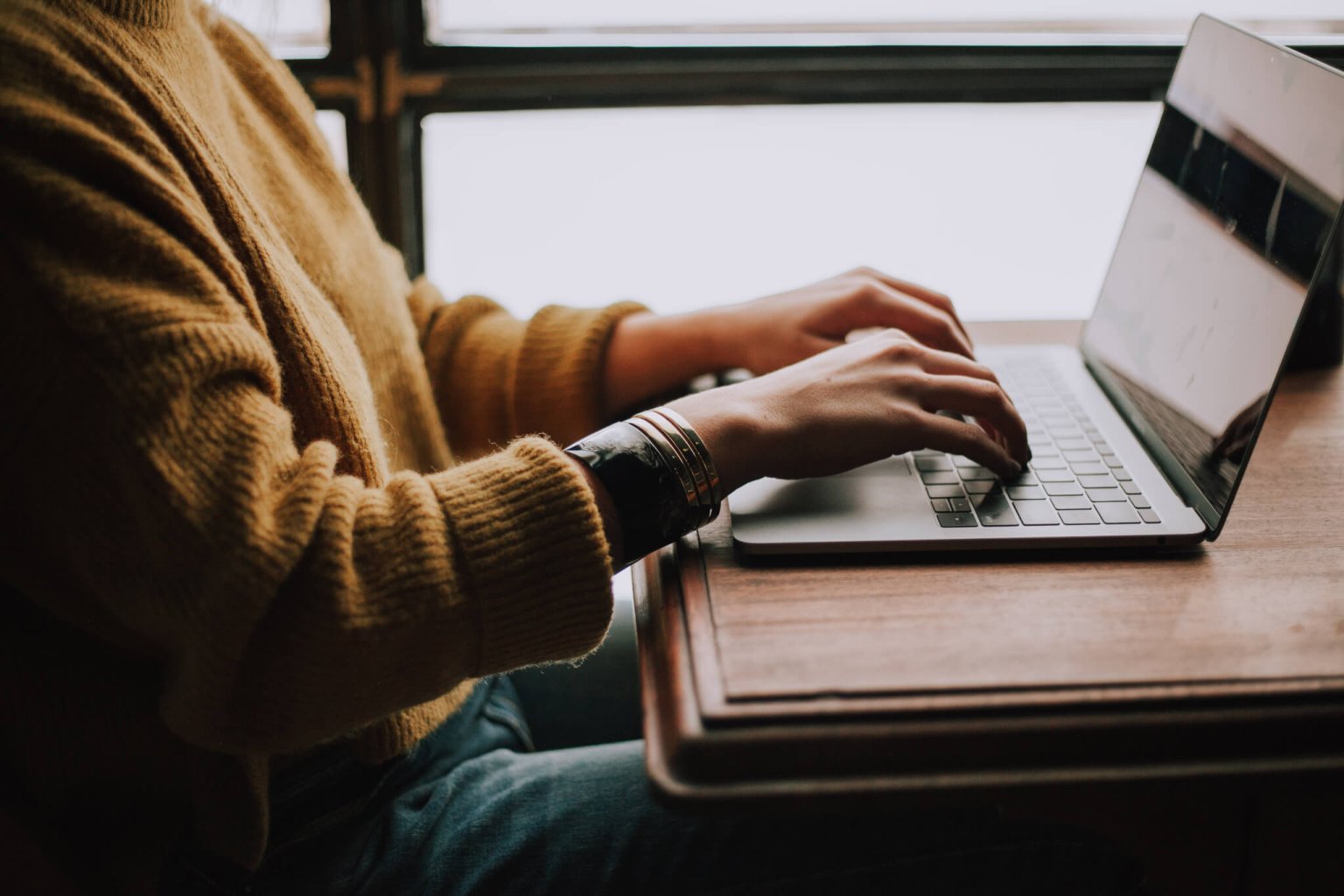 Does your business need Freshservice or Zendesk to become more successful? | Help Desk Migration Blog
