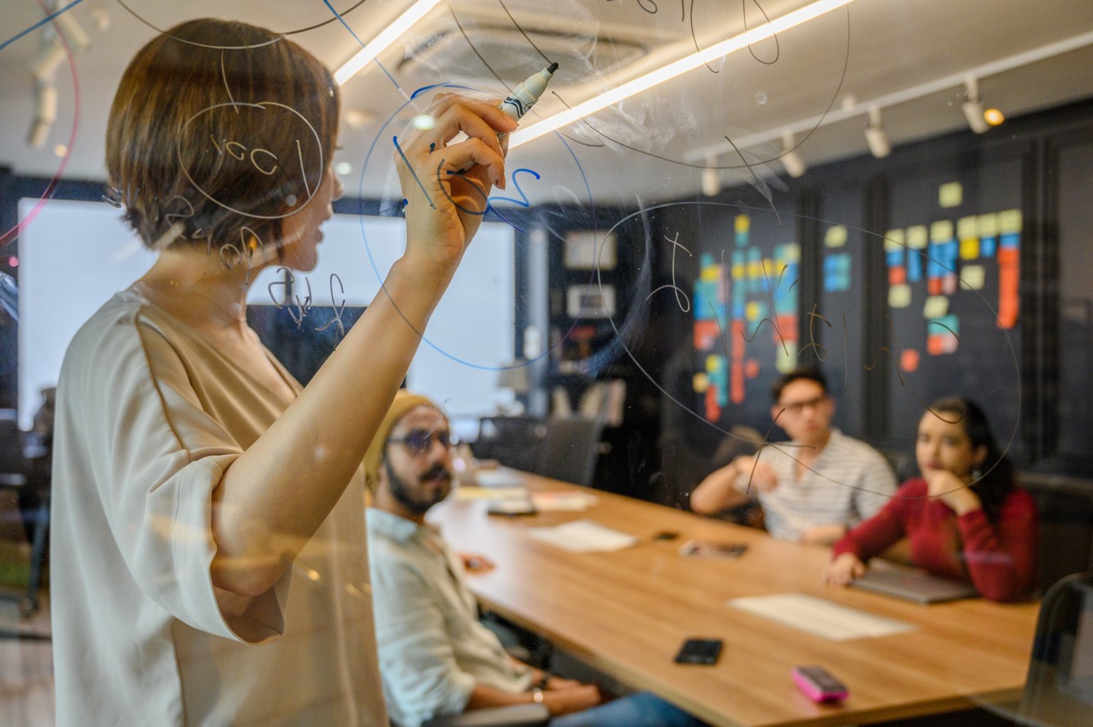 Encaminhamento automático de tickets | Blog Help Desk Migration 