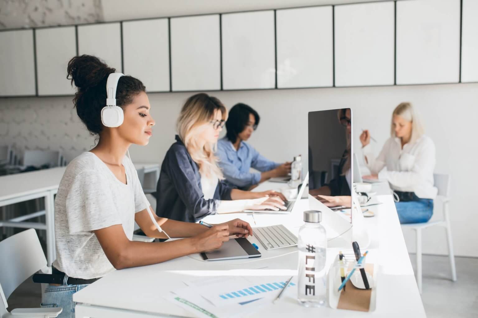 Unpacking Zendesk's Business Rules: A Guide to Macros and Triggers