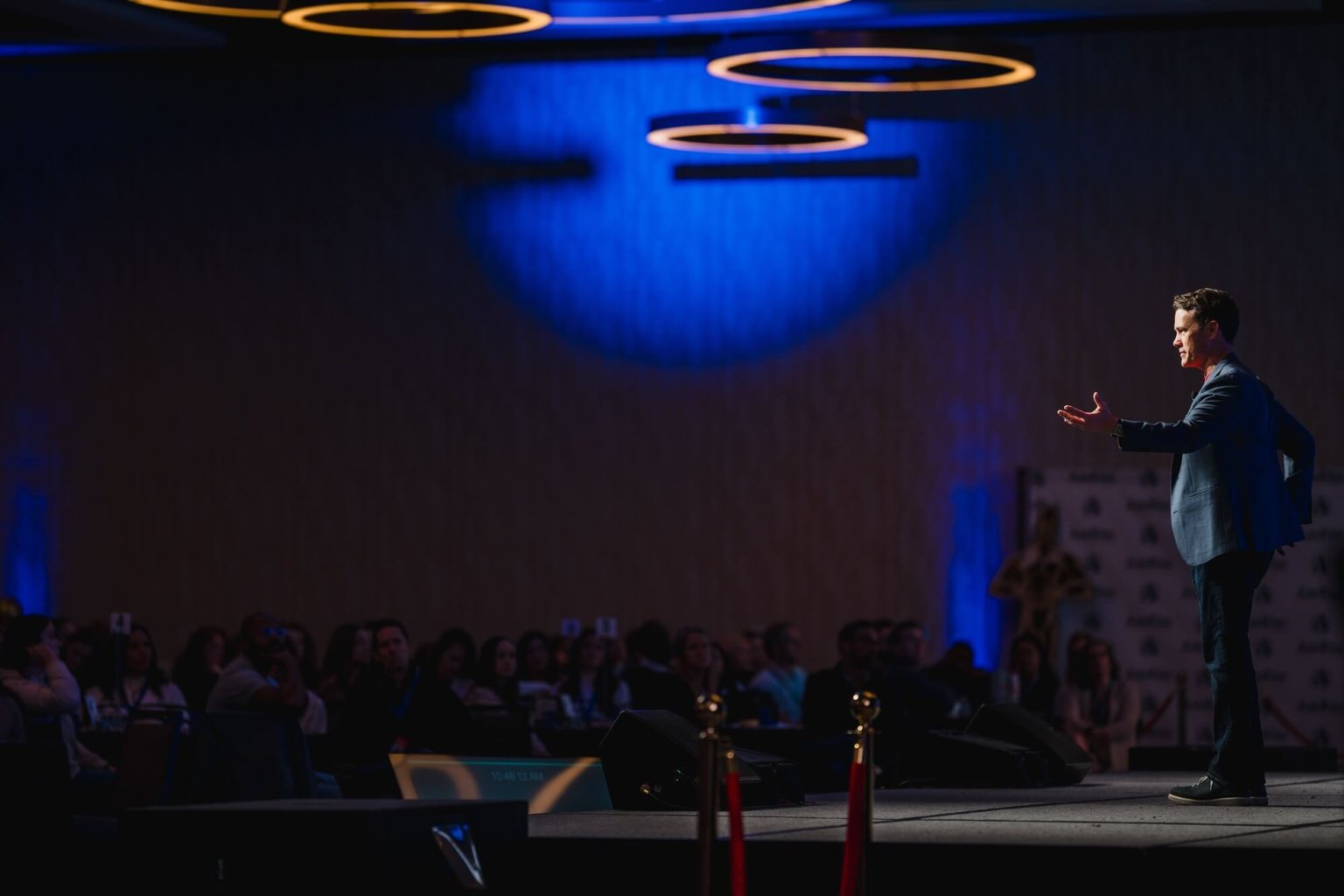 What Jeff Toister Thinks Will Transform Customer Service Training
